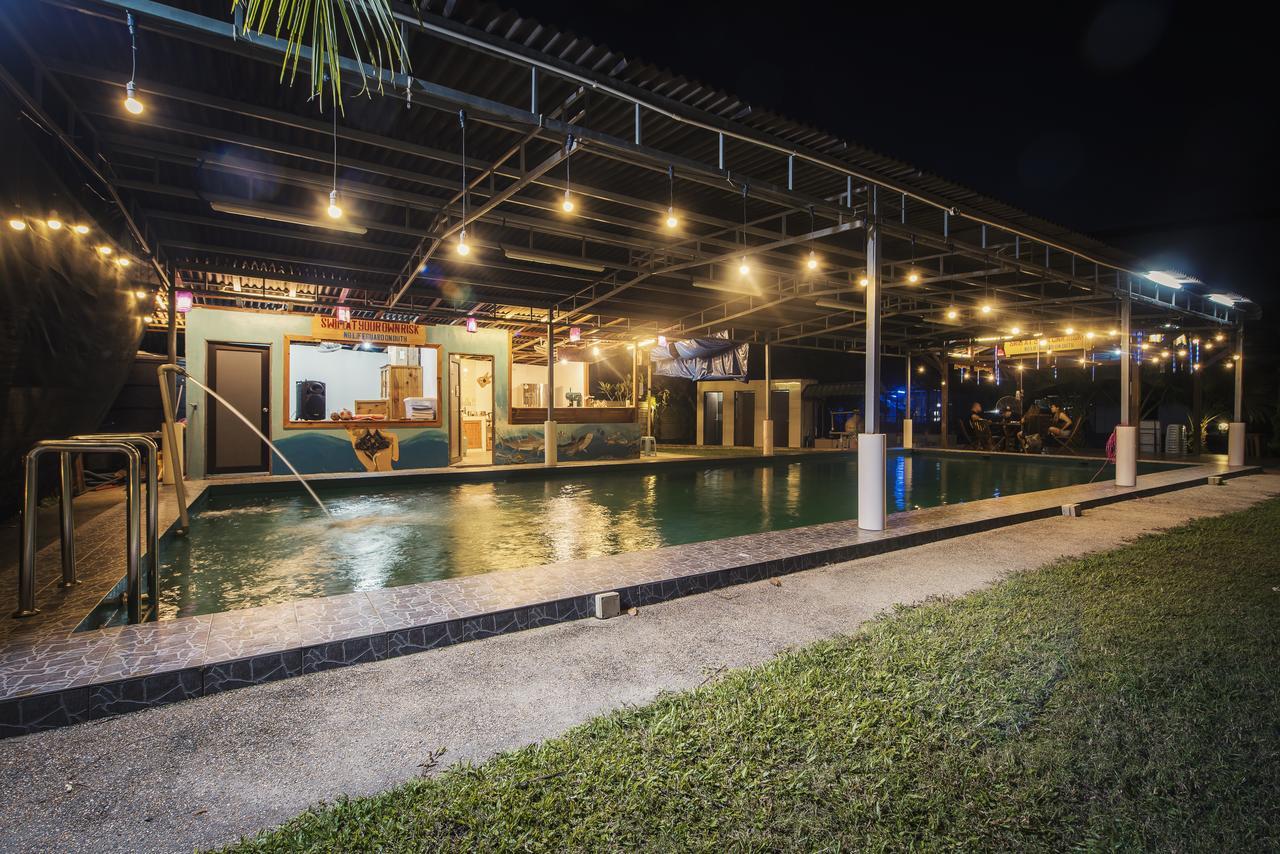 Sinar Eco Resort Kampong Bukit Panjang Buitenkant foto
